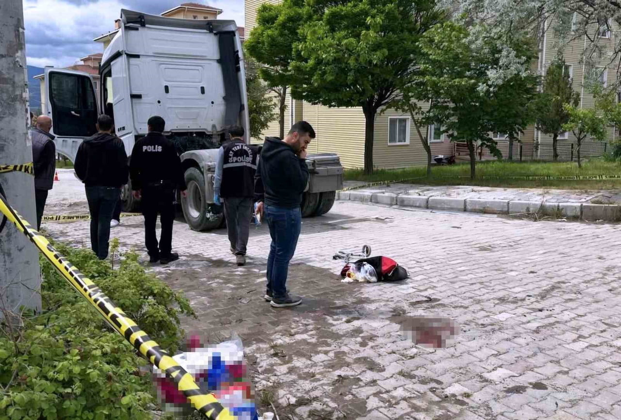 EMET’TE TIRIN AYAĞININ ÜZERİNDEN GEÇTİĞİ YAŞLI KADIN YARALANDI