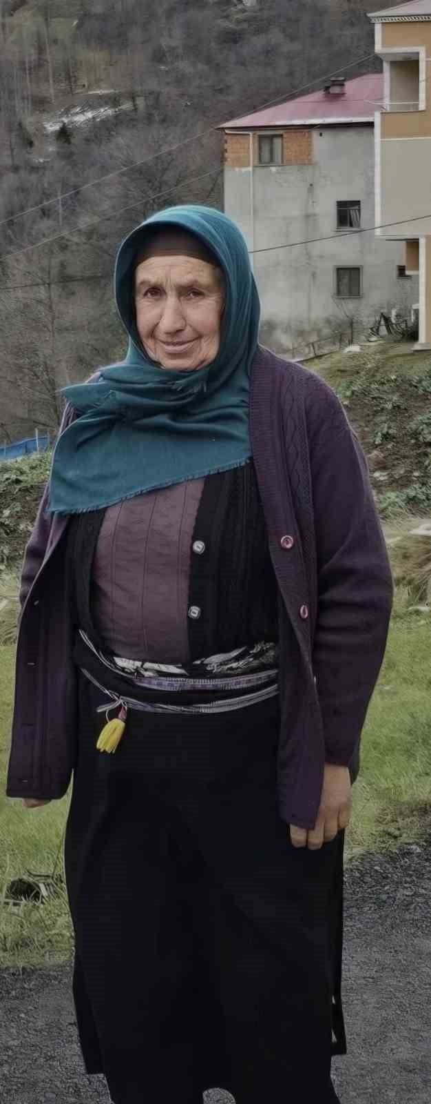 EMİNE GÜLLE