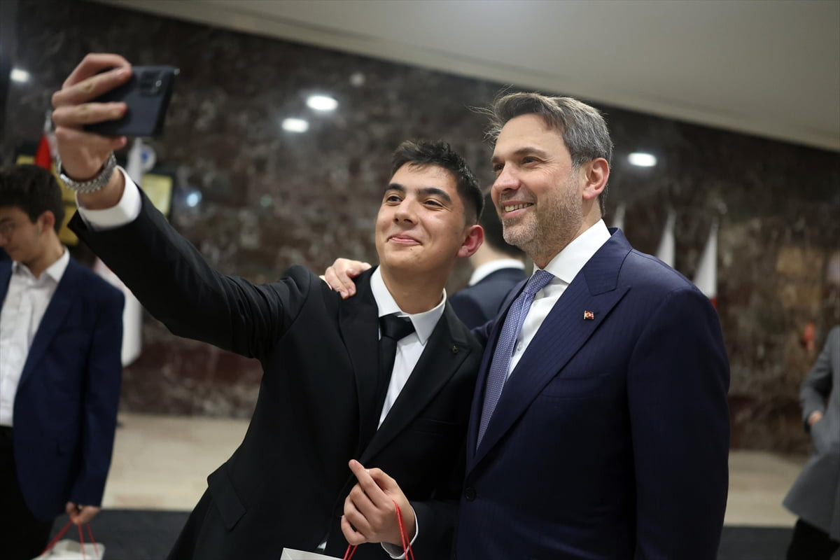 Enerji ve Tabii Kaynaklar Bakanı Alparslan Bayraktar, Ankara Tevfik İleri Anadolu İmam Hatip...