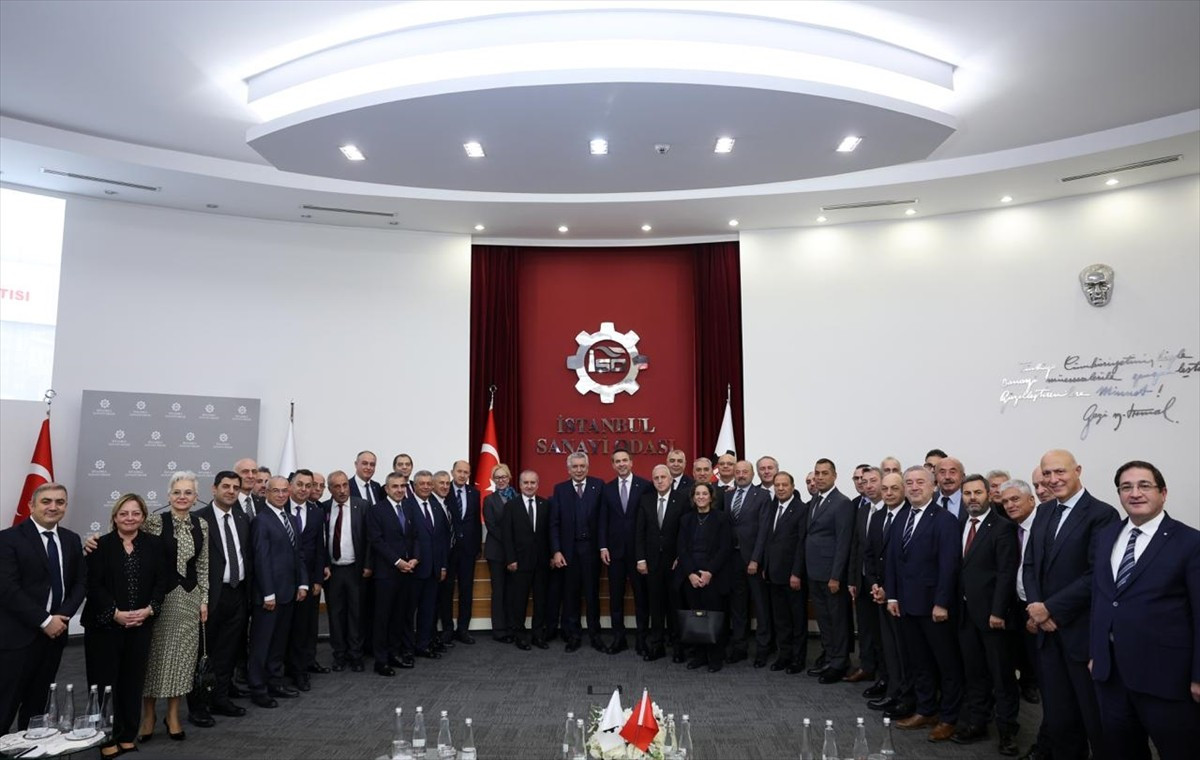 Enerji ve Tabii Kaynaklar Bakanı Alparslan Bayraktar, İstanbul Sanayi Odası (İSO) Meclisi Kasım...