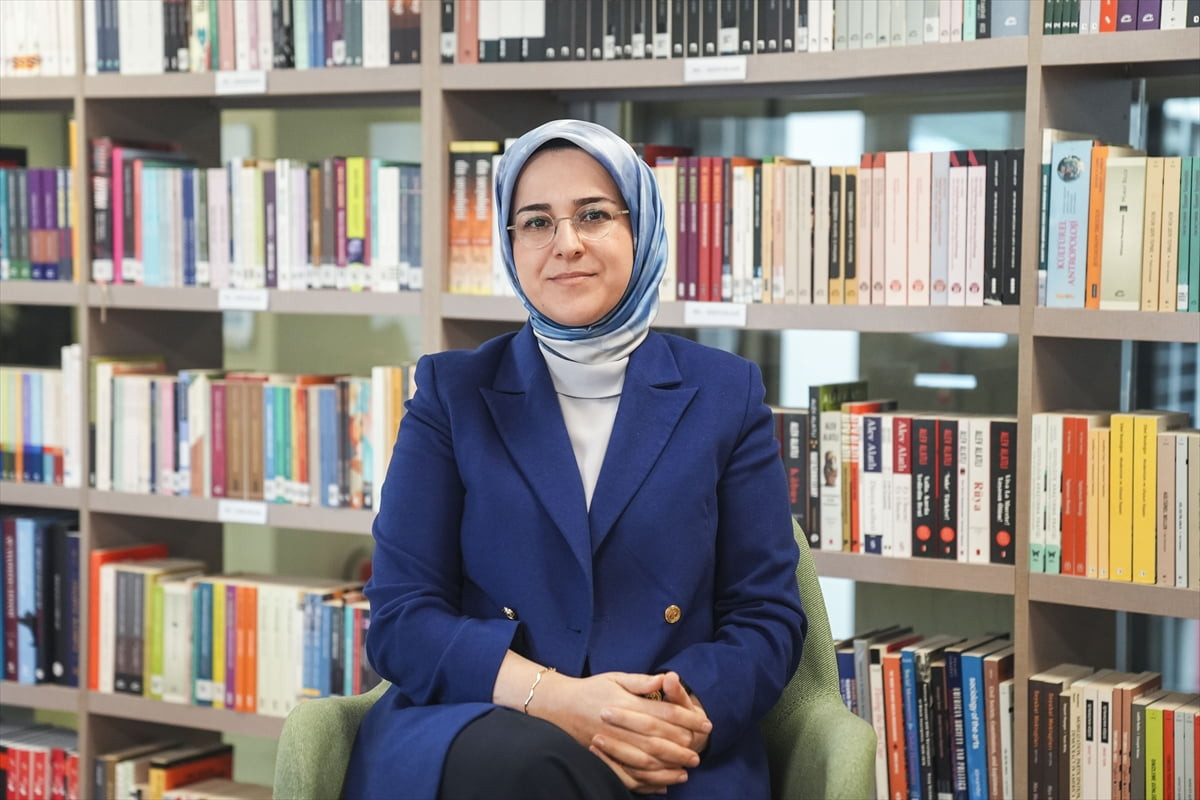 Enstitü Sosyal Genel Koordinatörü Dr. İpek Coşkun Armağan, çocuk suçlular üzerine yaptıkları...