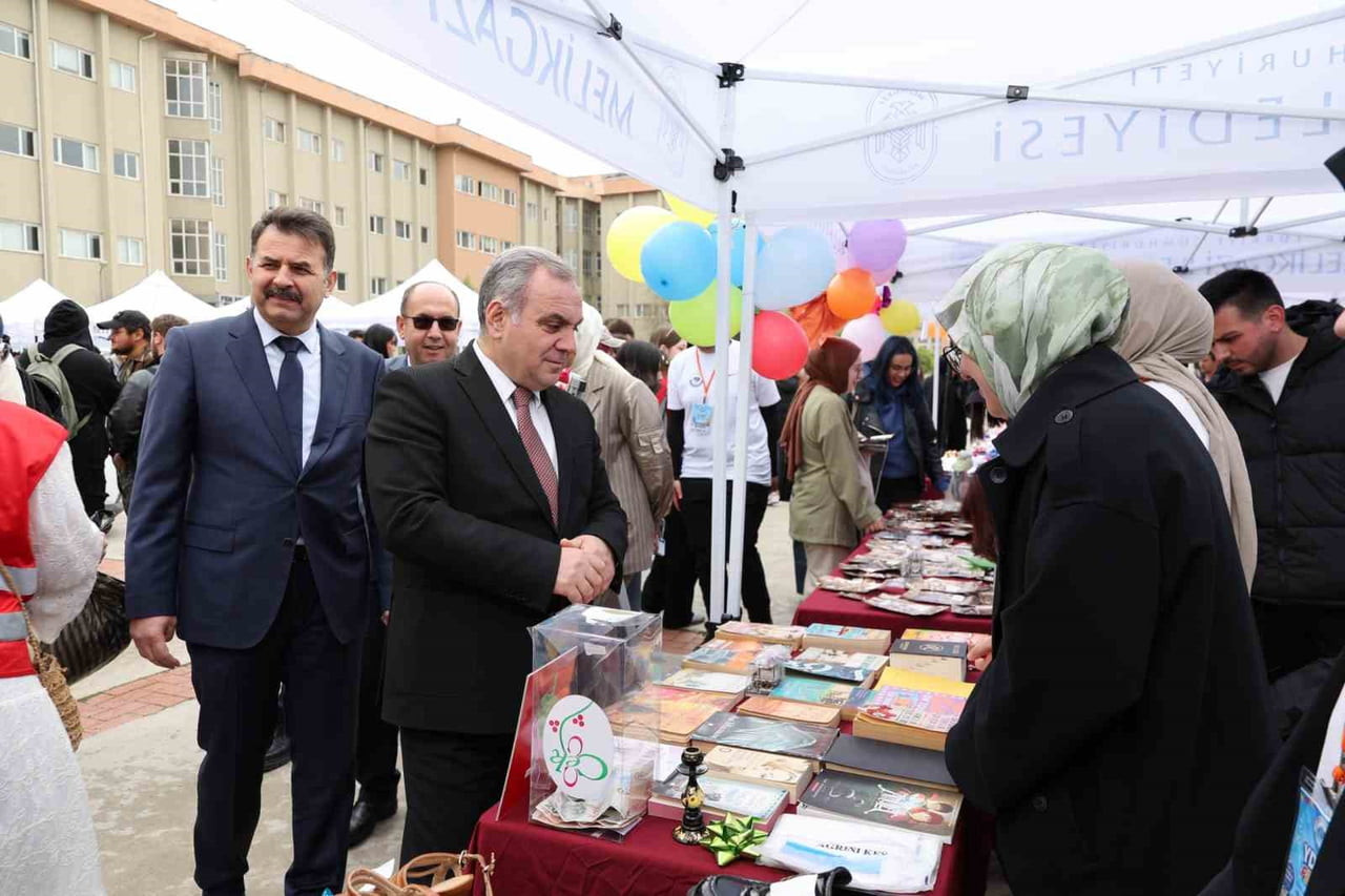 ERCİYES ÜNİVERSİTESİ (ERÜ) YABANCI DİLLER YÜKSEKOKULU TARAFINDAN "YDYOFEST" ETKİNLİĞİ...