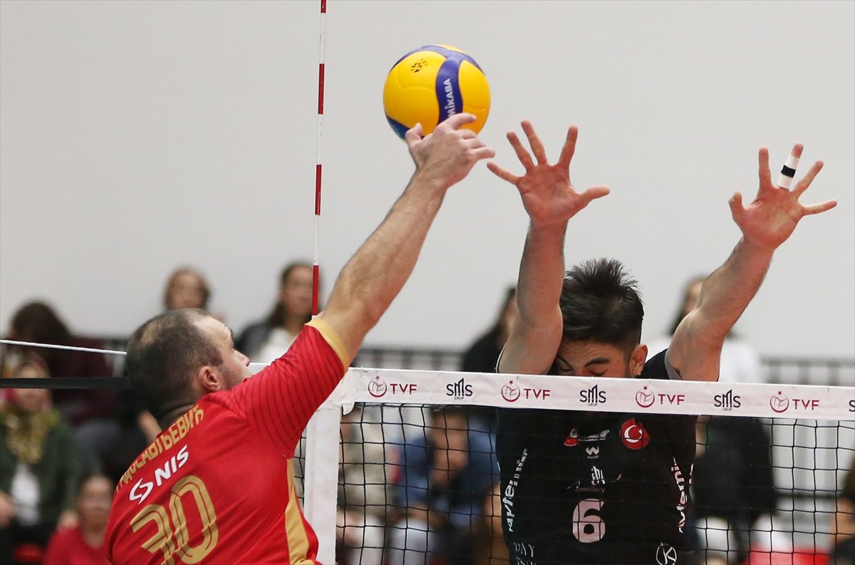 Erkekler CEV Kupası 16'lı Final Turu ilk maçında On Hotels Alanya Belediyespor, Alanya 100. Yıl...
