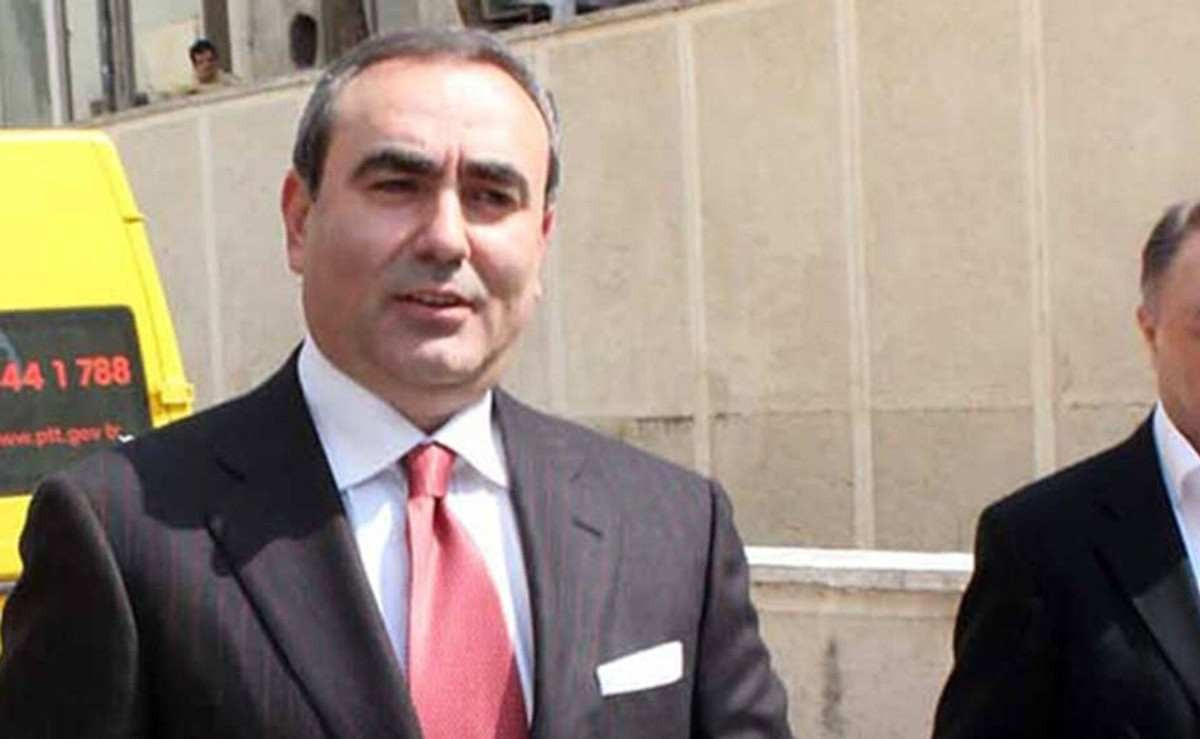 Erol Evcil kimdir