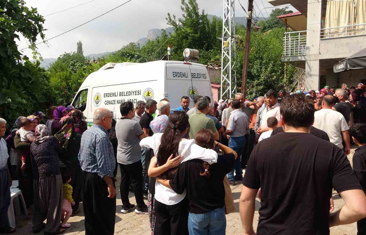 ERSİN'DE DOĞUM GÜNÜNDE GEÇİRDİĞİ KAZA SONUCU HAYATINI KAYBEDEN 40 YAŞINDAKİ BİLAL ŞİMŞEK, NİKAH...