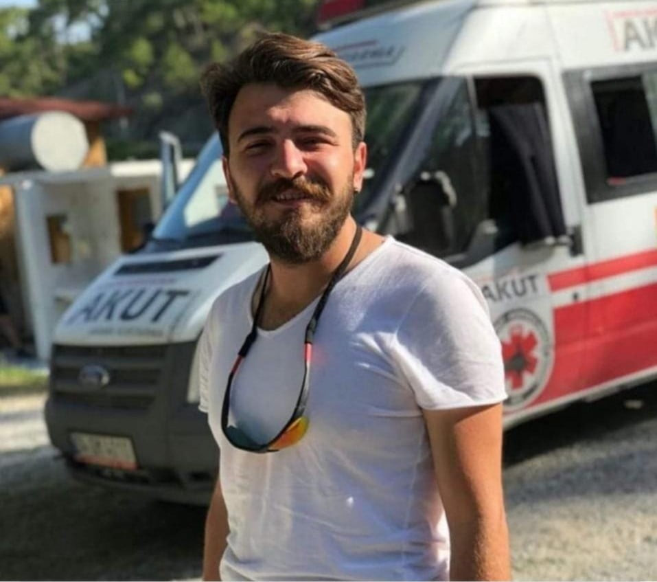 ERTAN TOKER (29) 4 YIL ÖNCE MOTOSİKLET KAZASINDA ÖLMÜŞTÜ