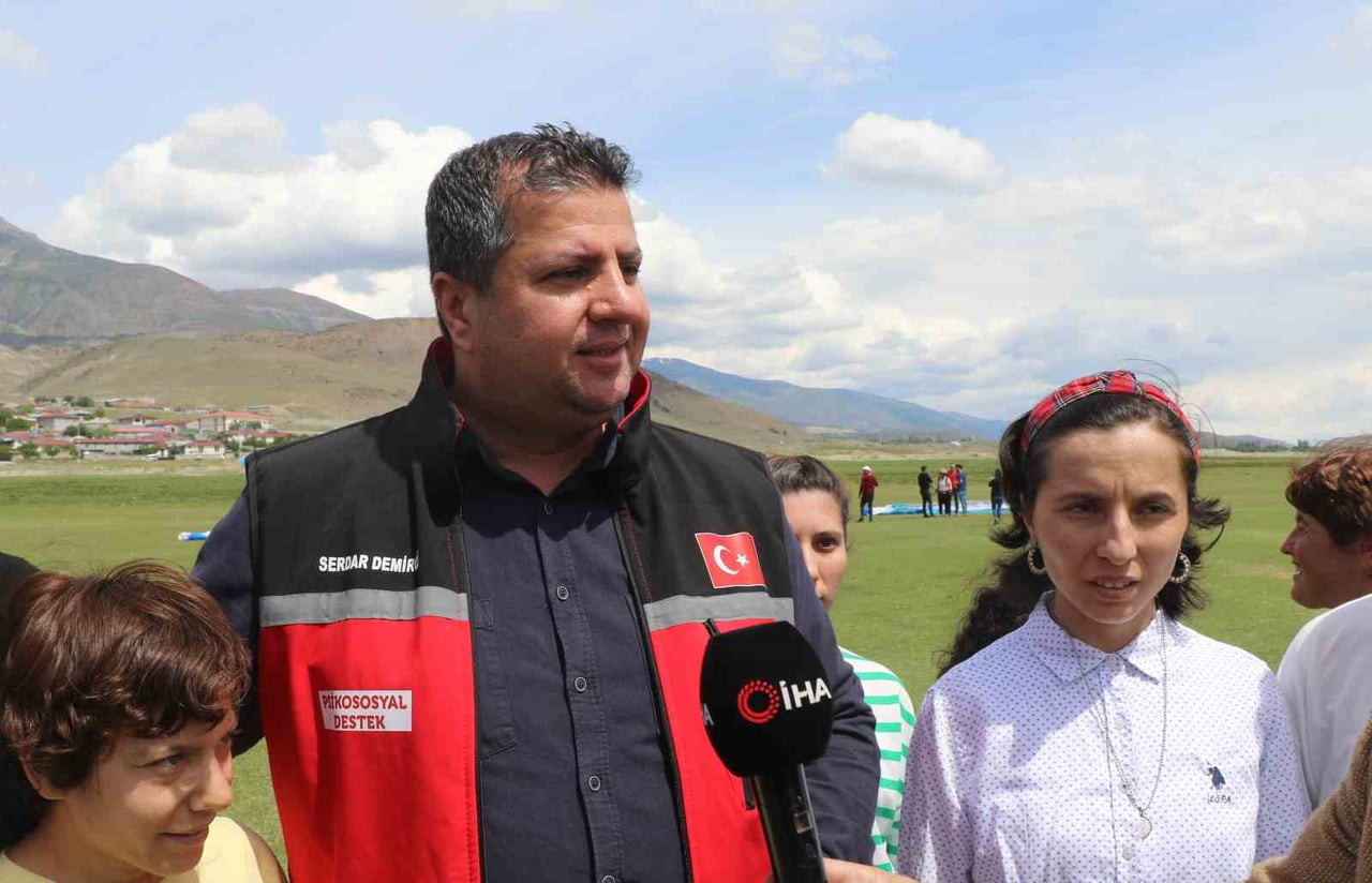 ERZİNCAN AİLE VE SOSYAL HİZMETLER İL MÜDÜRÜ SERDAR DEMİRCİ ELAZIĞ AİLE VE SOSYAL HİZMETLER İL...
