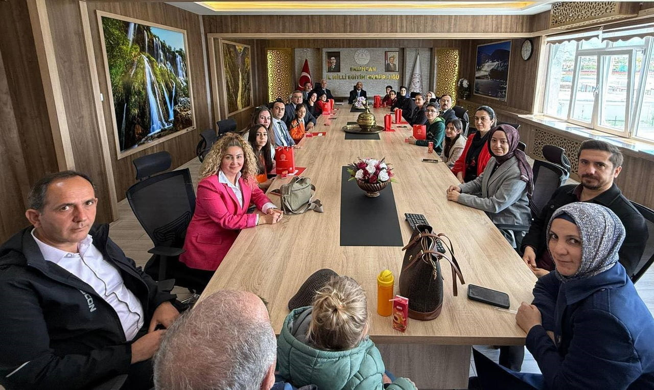 ERZİNCAN İL MİLLÎ EĞİTİM MÜDÜRLÜĞÜ TARAFINDAN 23 NİSAN ULUSAL EGEMENLİK VE ÇOCUK BAYRAMI...