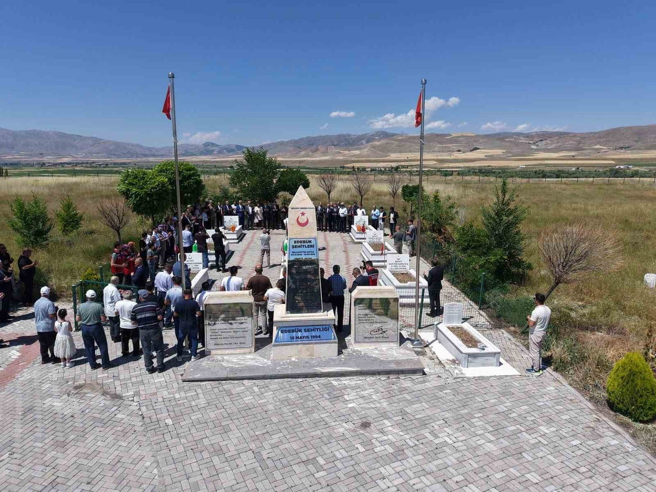 ERZİNCAN VALİSİ HAMZA AYDOĞDU, 15 TEMMUZ DEMOKRASİ VE MİLLÎ BİRLİK GÜNÜ KAPSAMINDA EDEBÜK...