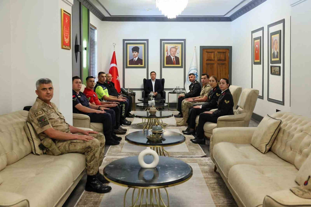 ERZİNCAN VALİSİ HAMZA AYDOĞDU, JANDARMA TEŞKİLATININ 187'NCİ KURULUŞ YIL DÖNÜMÜ DOLAYISIYLA İL...
