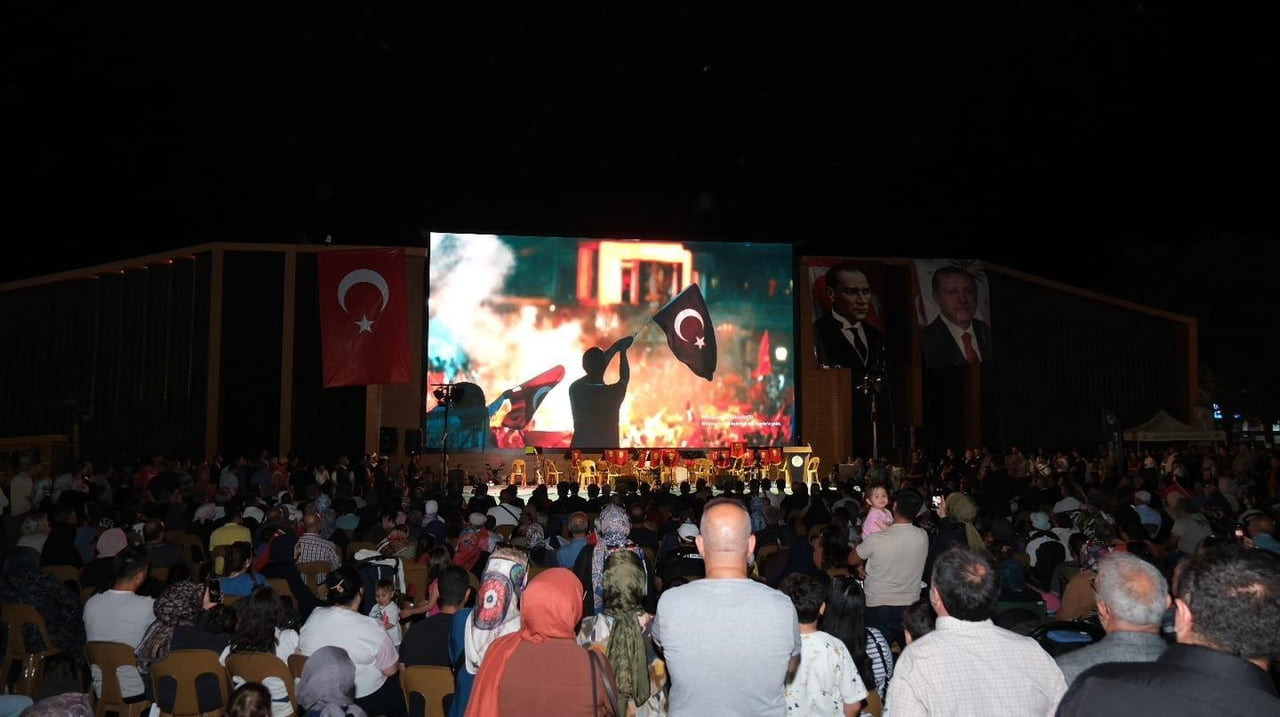 ERZİNCAN'DA 15 TEMMUZ DEMOKRASİ VE MİLLİ BİRLİK GÜNÜ'NÜN 10. YIL DÖNÜMÜ DOLAYISIYLA DÜZENLENECEK...
