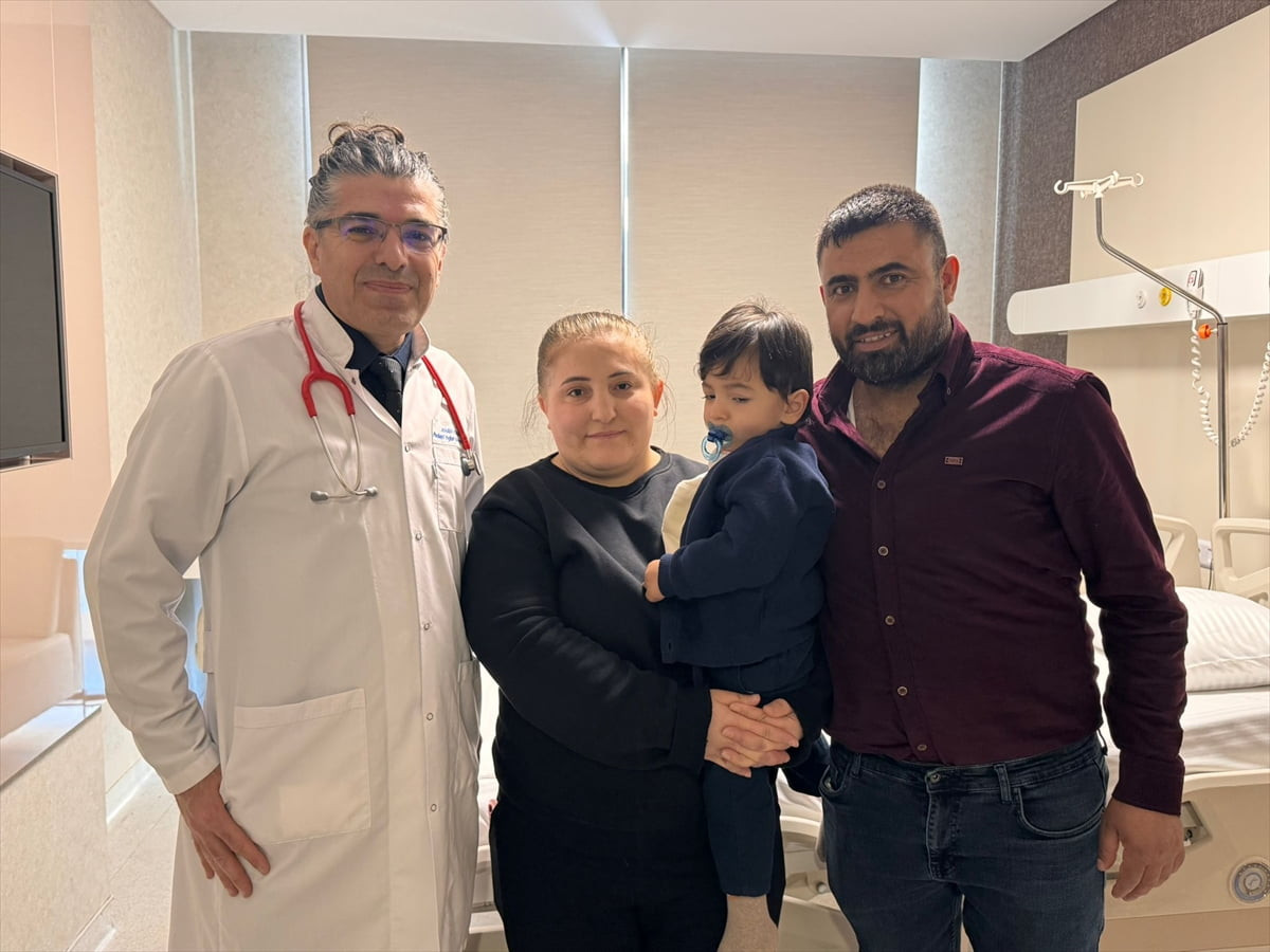 Erzincan'da grip şikayetiyle kaldırıldığı hastanede iki kez kalbi duran ve çoklu organ yetmezliği...