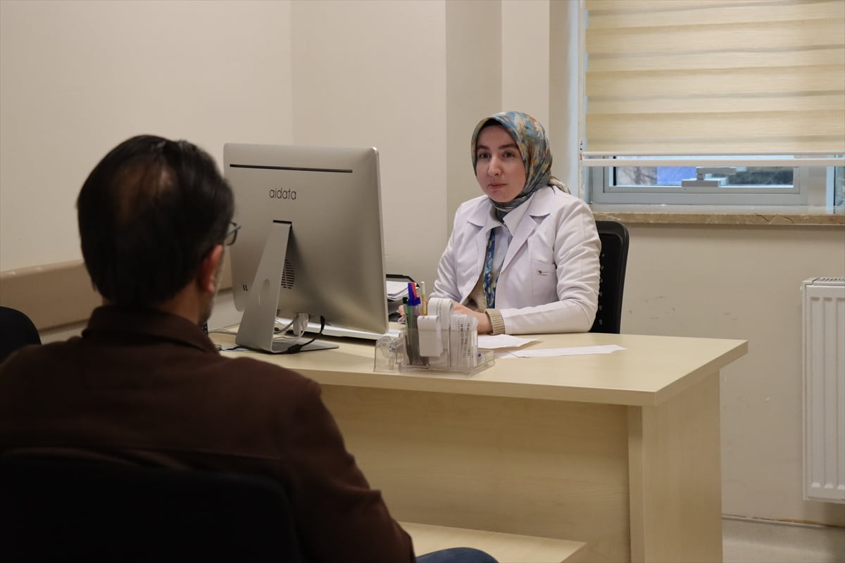 Erzincan'da İl Sağlık Müdürlüğü Sağlıklı Hayat Merkezi bünyesinde hizmet veren Sigara Bırakma...