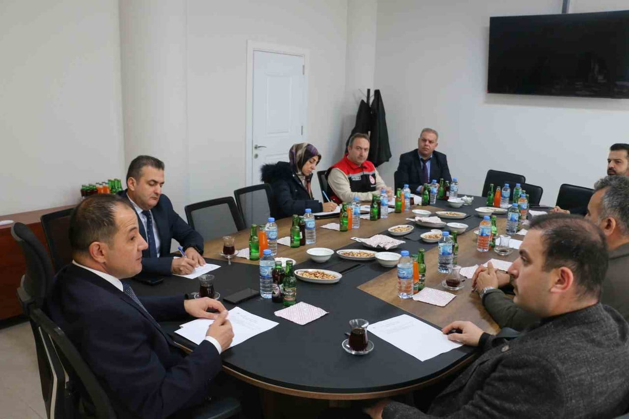 ERZİNCAN'DA TARIM SEZONU ÖNCESİ KOORDİNASYON TOPLANTISI YAPILDI