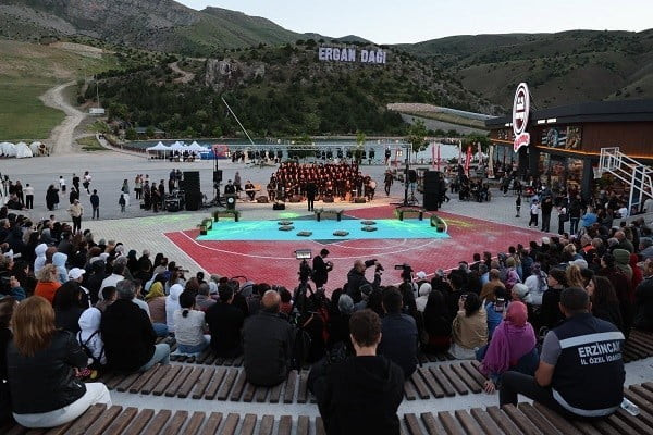 ERZİNCAN’DA ‘MATEM GECESİ’ PROGRAMI DÜZENLENDİ