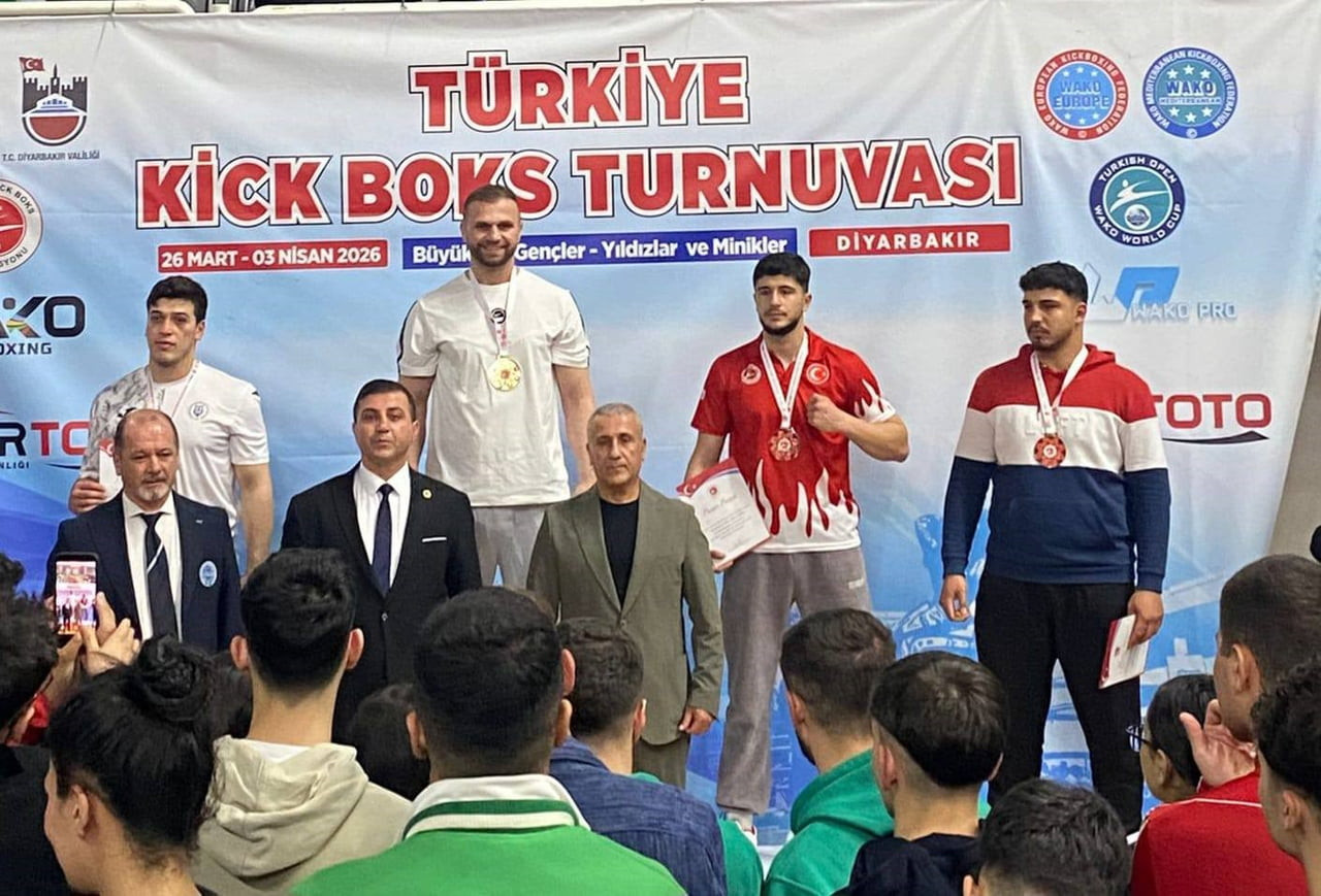 ERZİNCANLI SPORCU TÜRKİYE ÜÇÜNCÜSÜ OLDU