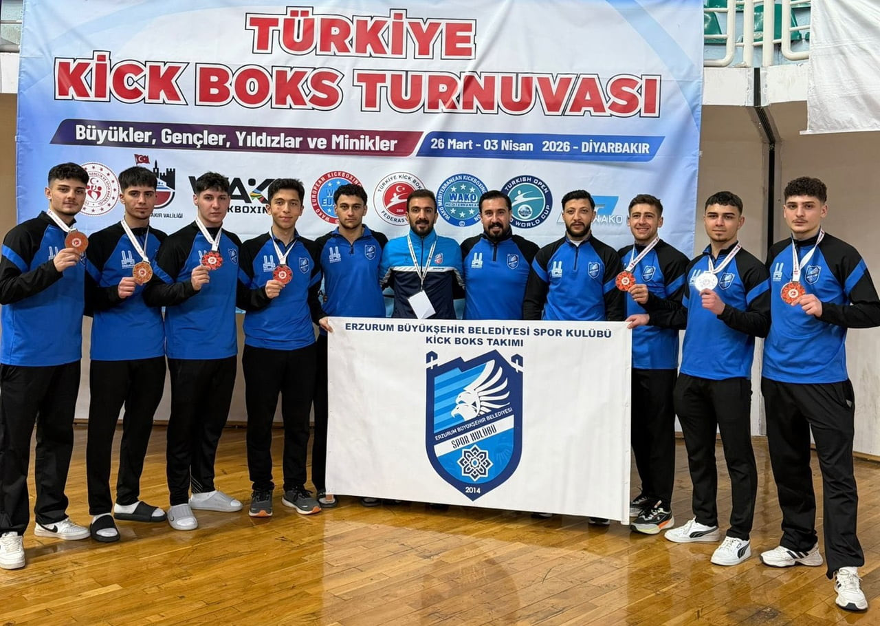 ERZURUM BÜYÜKŞEHİR BELEDİYESİ SPORCULARI  TÜRKİYE KİCK BOKS TURNUVASI’NDAN MADALYALARLA...
