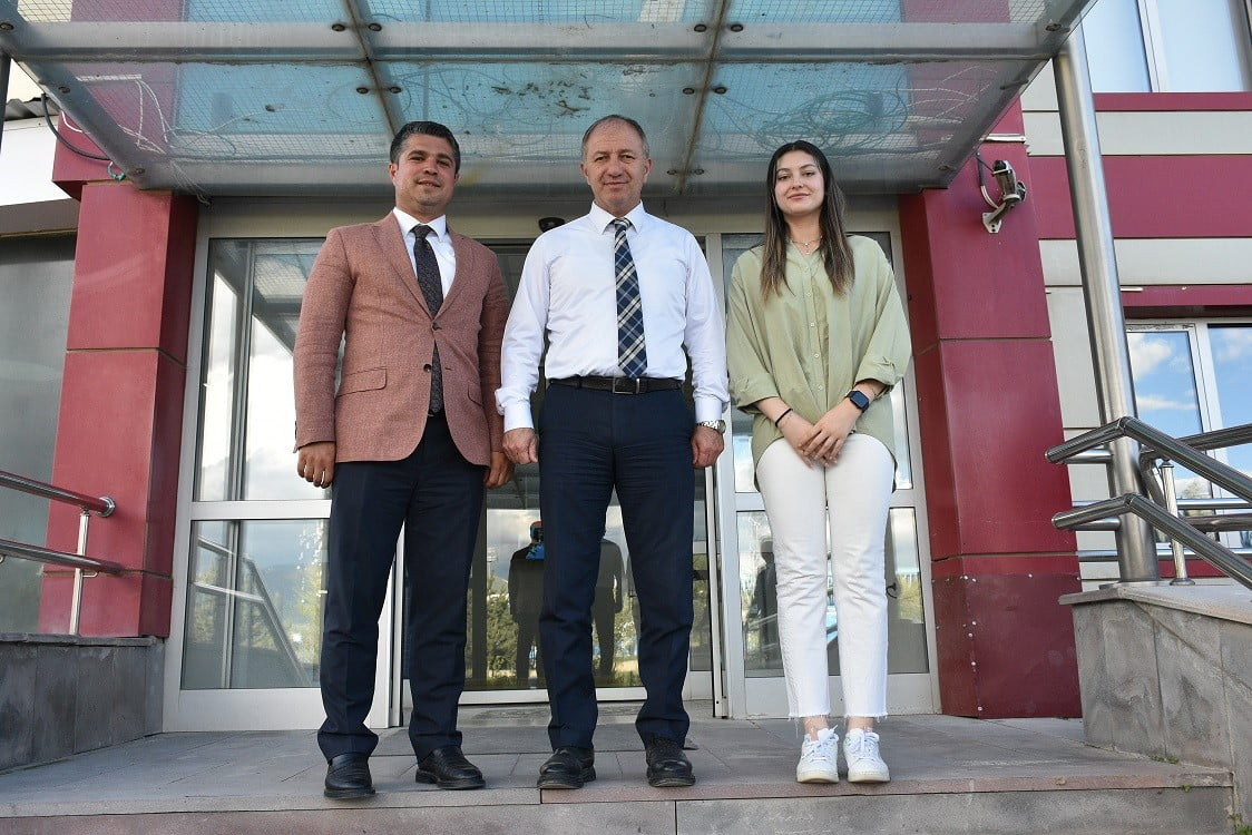 ERZURUM GENÇLİK SPOR KULÜBÜ, HAVALI SİLAHLARDAKİ MİLLİ ATICISI DAMLA KÖSE’NİN 2028 LOS ANGELES YAZ...
