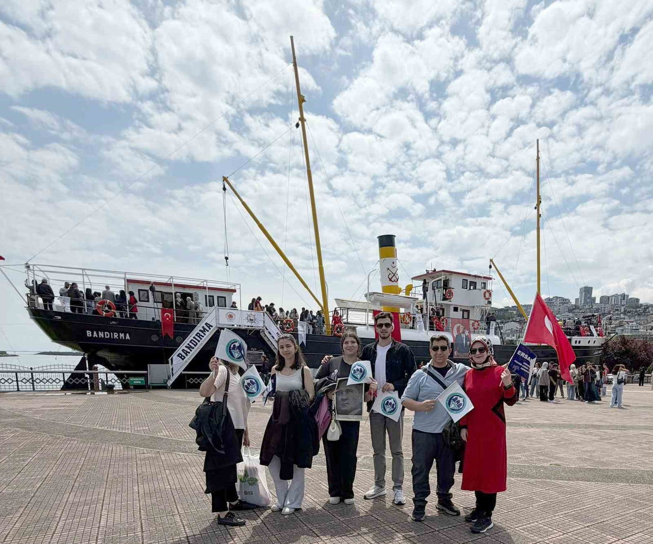 ERZURUM KÜLTÜR, SANAT VE EĞİTİM DERNEĞİ (ERSANDER) GENÇLİK KOLLARI, 19 MAYIS ATATÜRK'Ü ANMA...