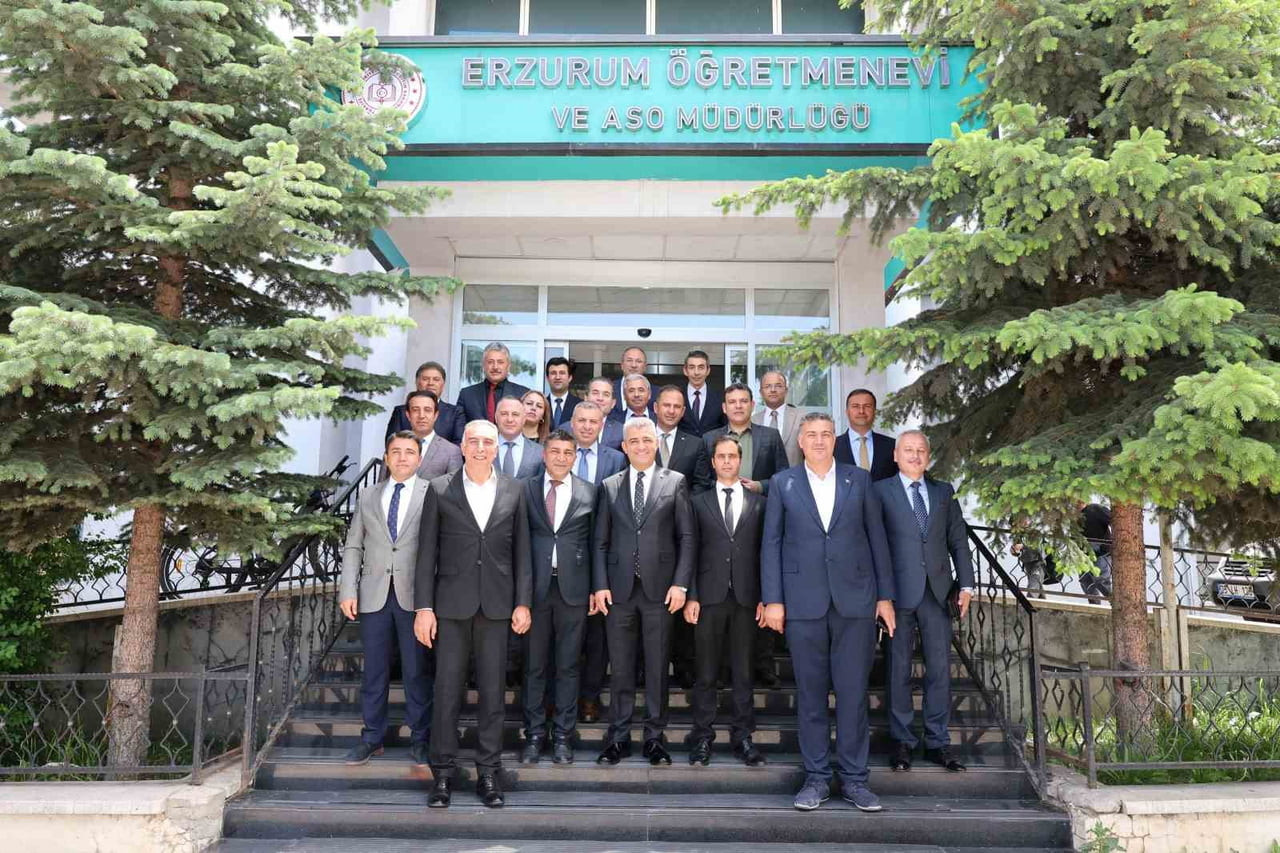 ERZURUM’DA İLÇE MİLLÎ EĞİTİM MÜDÜRLERİ TOPLANTISI GERÇEKLEŞTİRİLDİ.