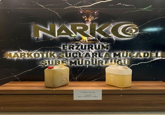 ERZURUM’DA NARKOTİK POLİSİNİN DÜZENLEDİĞİ BAŞARILI OPERASYONDA, PİYASAYA SÜRÜLMEYE HAZIR 27 KİLO...