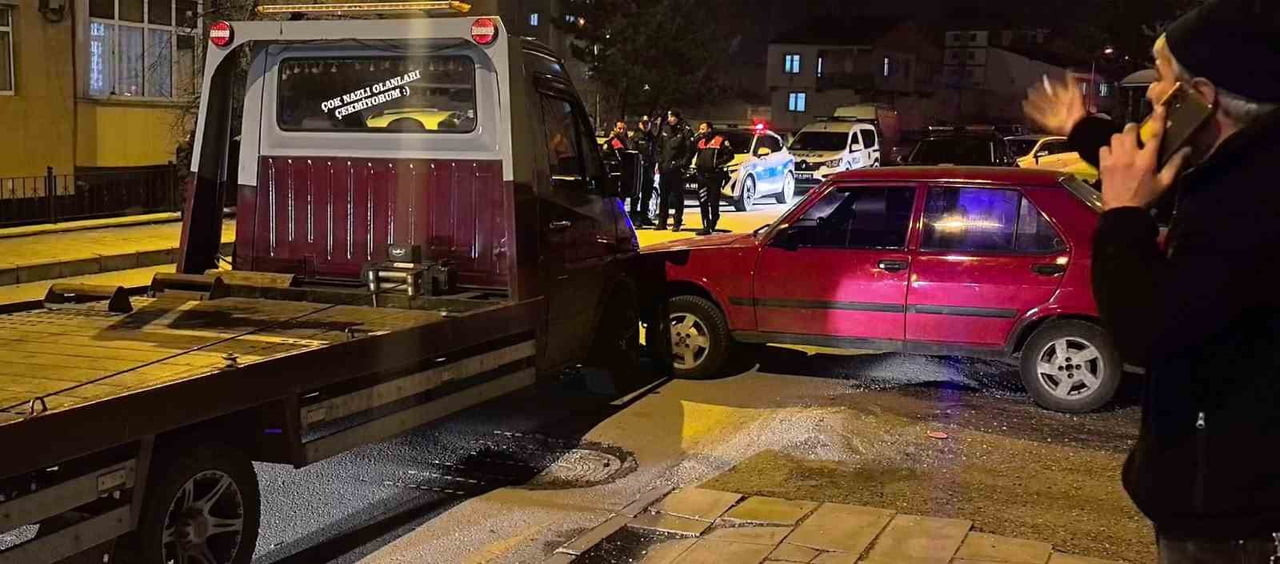 ERZURUM’DA SANAYİ BÖLGESİNDE TAMİR İÇİN BIRAKILAN BİR OTOMOBİLİN ÇALINMASI ÜZERİNE YAŞANAN...