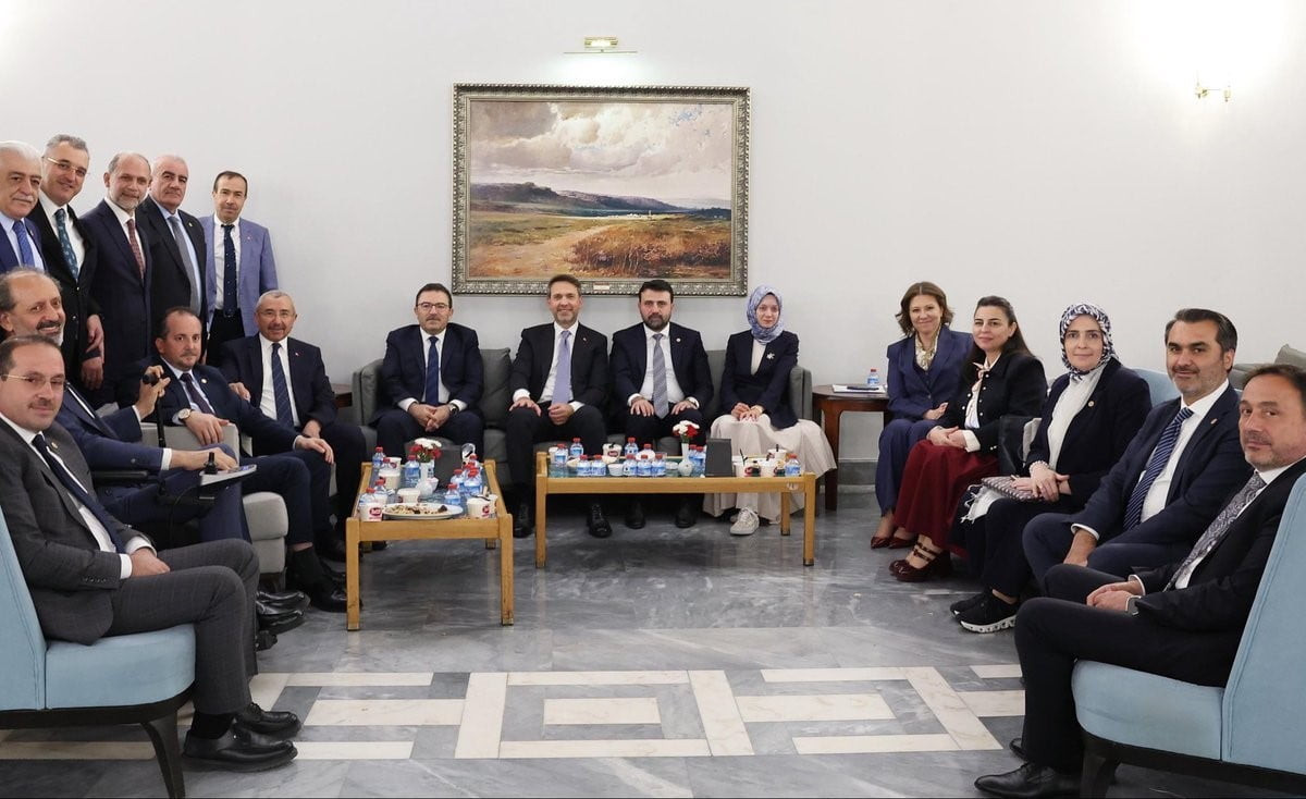 ERZURUM’DA UZUN SÜREDİR GÜNEŞ ENERJİSİ SANTRALİ (GES) PROJESİYLE ARAZİ ÇAKIŞMASI NEDENİYLE...