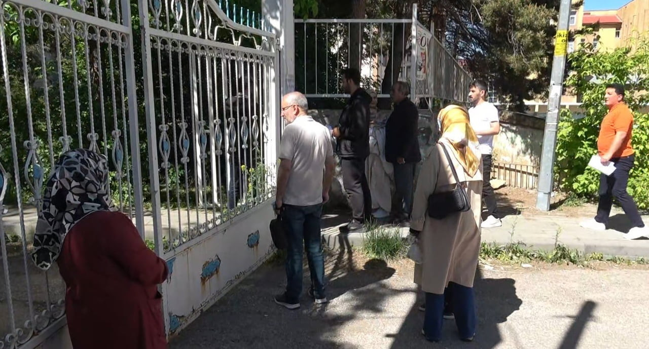 ERZURUM’DA YKS HEYECANI BAŞLADI