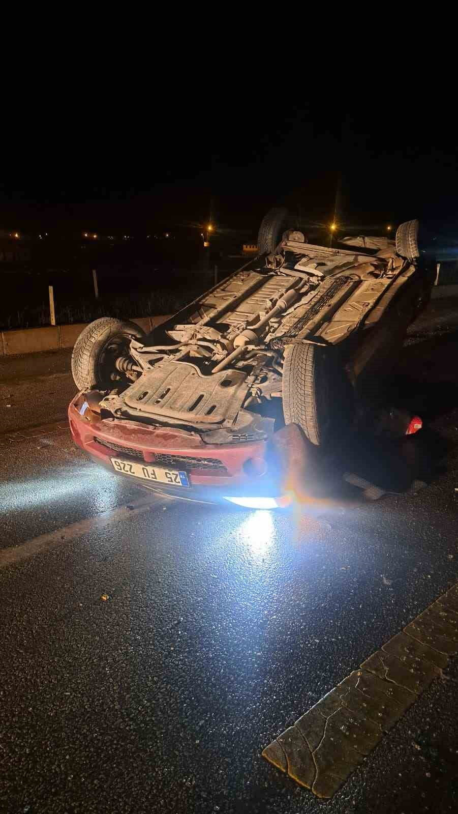 ERZURUM’UN AŞKALE İLÇESİNE BAĞLI ÇAYKÖY MEVKİİNDE MEYDANA GELEN TRAFİK KAZASI KORKU DOLU ANLARA...
