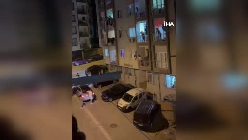 Esenyurt'ta bıçaklı park yeri kavgasında 3 yaralı