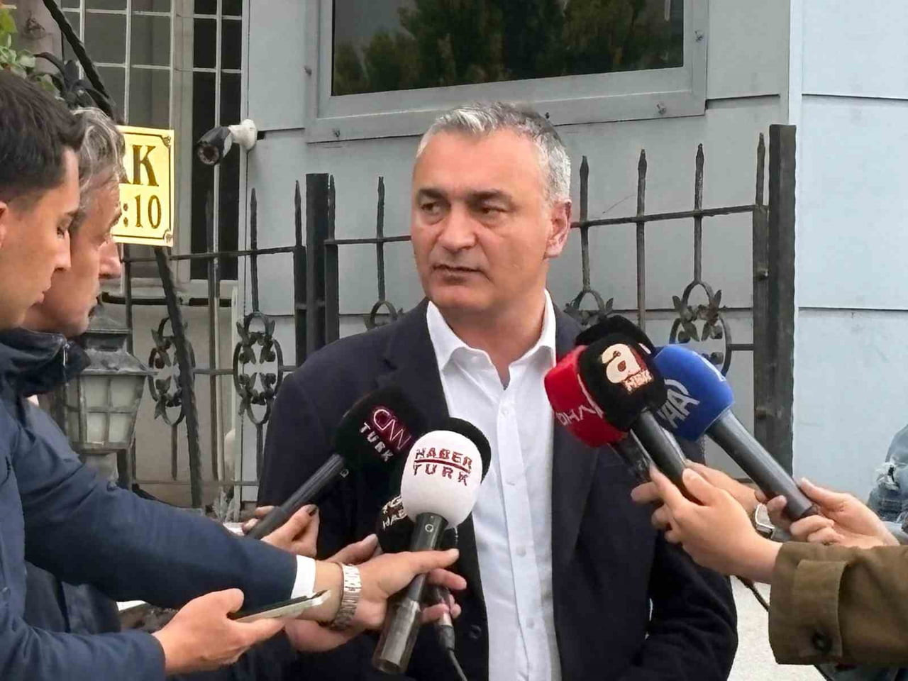 ESKİ CUMHURİYET HALK PARTİSİ (CHP) MİLLETVEKİLİ MÜSLÜM SARI, “PARTİNİN İÇİ ÇOK HARAP, GERÇEKTEN...