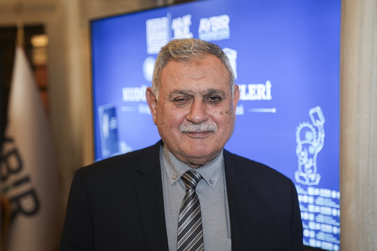 Eski Gazze İslam Üniversitesi Rektörü Prof. Dr. Kamalain Shaath, İslam Ülkeleri Akademisyenler ve...