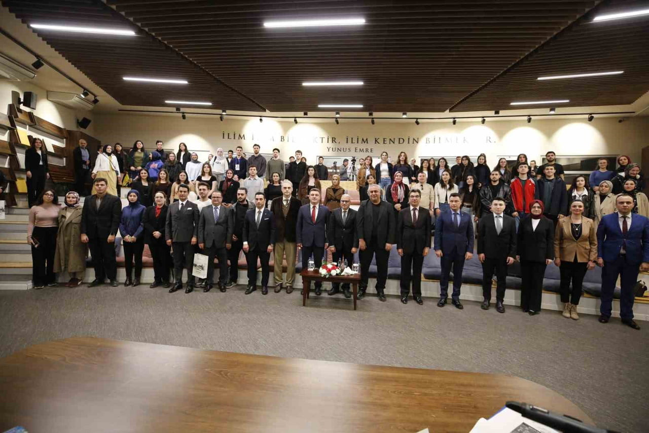 ESKİŞEHİR CUMHURİYET BAŞSAVCILIĞI TARAFINDAN DÜZENLENEN 'BANKA HESABINI KİRALAMA SUÇA ORTAK OLMA!'...