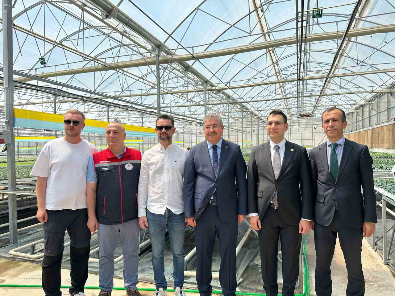 ESKİŞEHİR VALİSİ DR. ERDİNÇ YILMAZ, TOPLAMDA 26 BİN METREKARELİK ALANDA SON TEKNOLOJİYLE ÜRETİM...