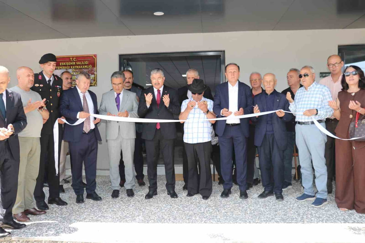 ESKİŞEHİR VALİSİ DR.ERDİNÇ YILMAZ VE TEPEBAŞI KAYMAKAMI SADETTİN YÜCEL BAŞTA OLMAK ÜZERE İL...
