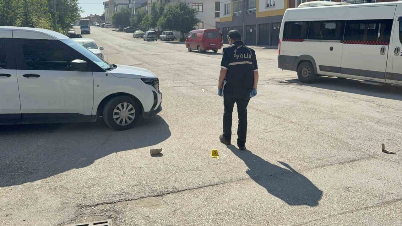ESKİŞEHİR'DE DÜN MEYDANA GELEN SİLAHLI KAVGA OLAYIYLA İLGİLİ YAKALANAN 1 ŞÜPHELİ, TUTUKLANARAK...