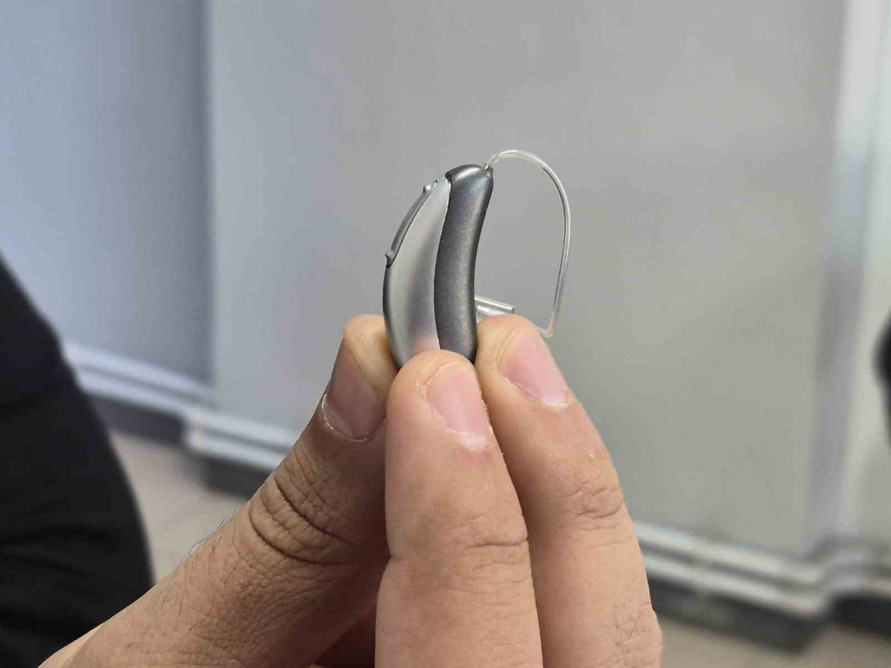 ESKİŞEHİR'DE ODYOMETRİST OLAN AHMET AVCI, KİŞİYE UYGUN VE DOĞRU İŞİTME CİHAZI BELİRLENMESİNİN...