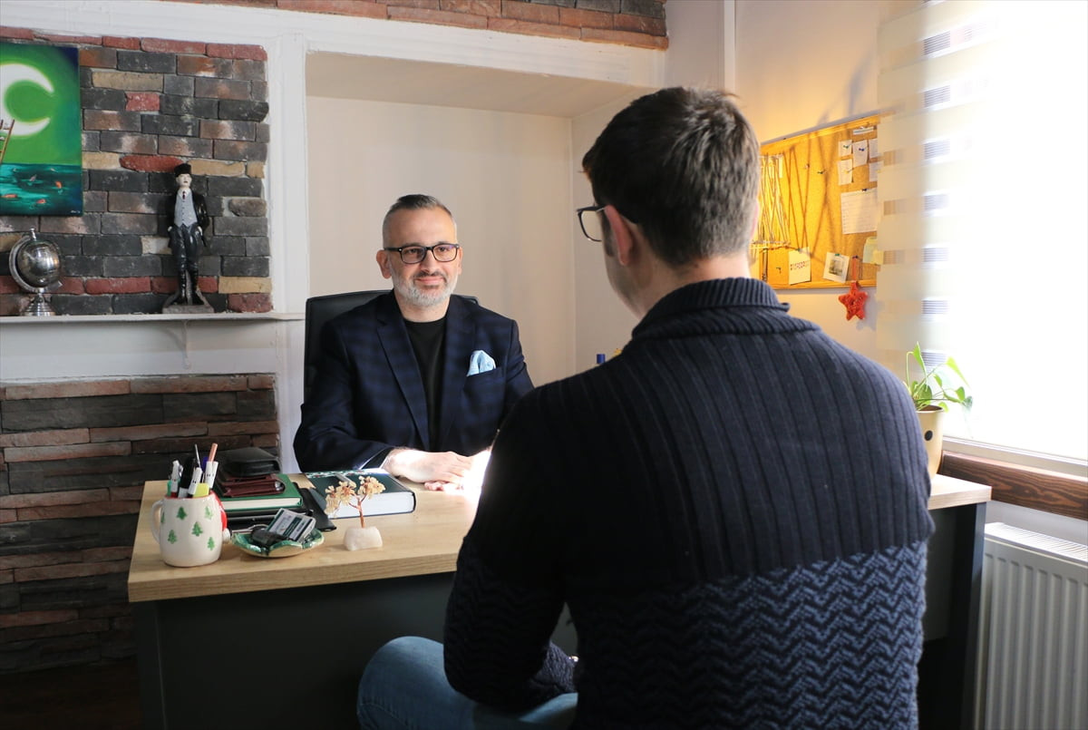 Eskişehir'de uzun yıllar kumar bağımlılığı nedeniyle maddi kayıplar yaşayan, ailesiyle arası...