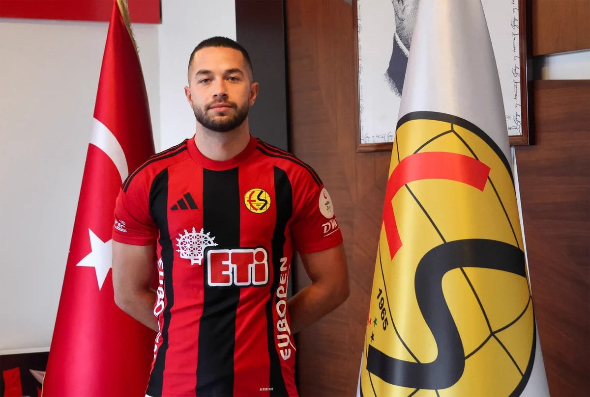ESKİŞEHİRSPOR, İÇ TRANSFERDE TECRÜBELİ KALECİ BORA GÖYMEN İLE YENİDEN ANLAŞIRKEN, DIŞ TRANSFERDE...