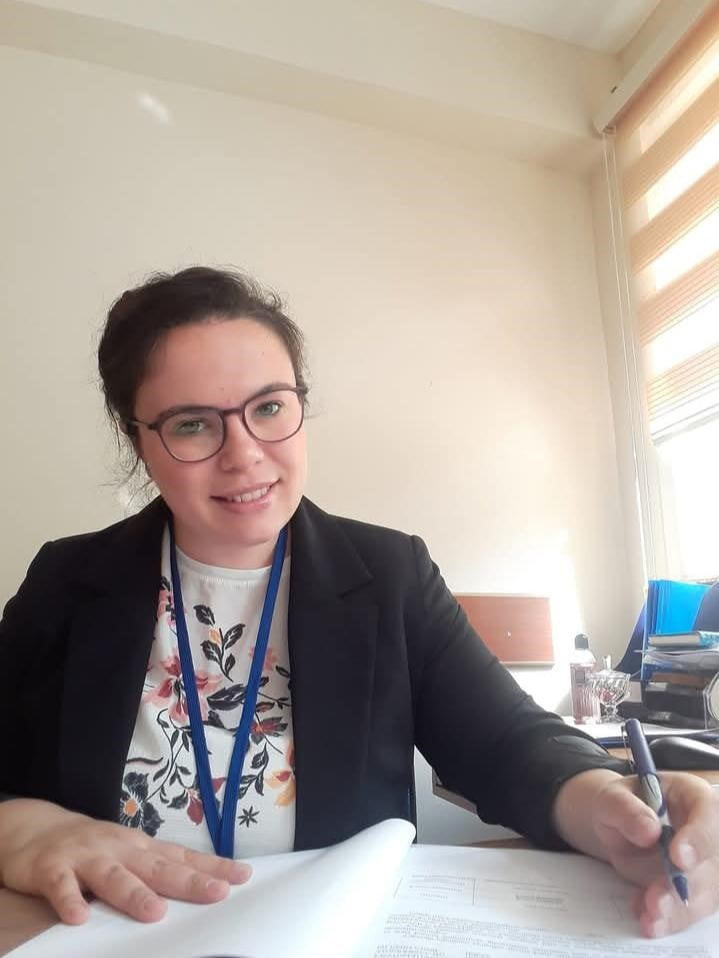 ESMA YÖRO TÜRKER(40).