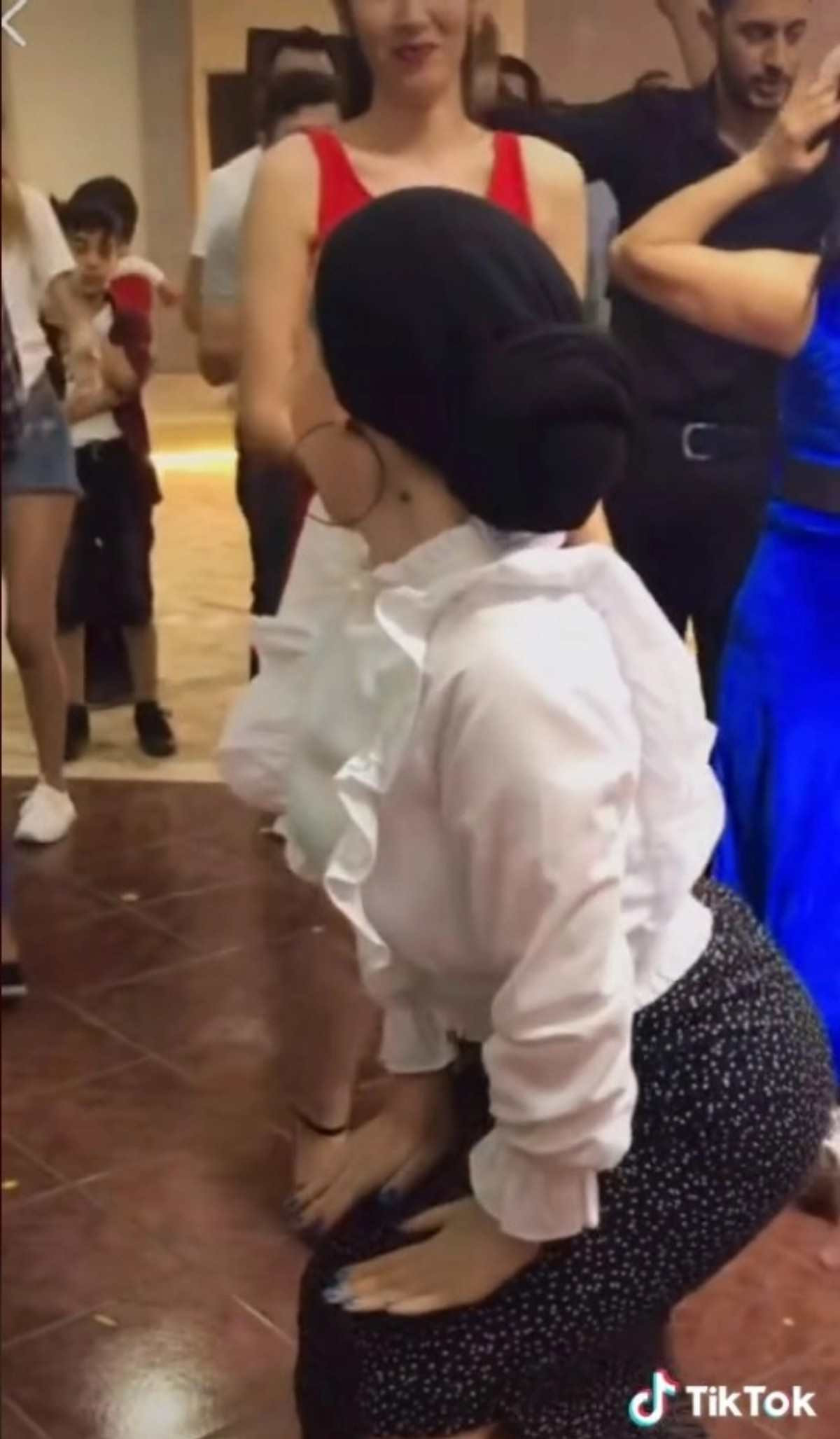 Esra Rabia Ünal kimdir