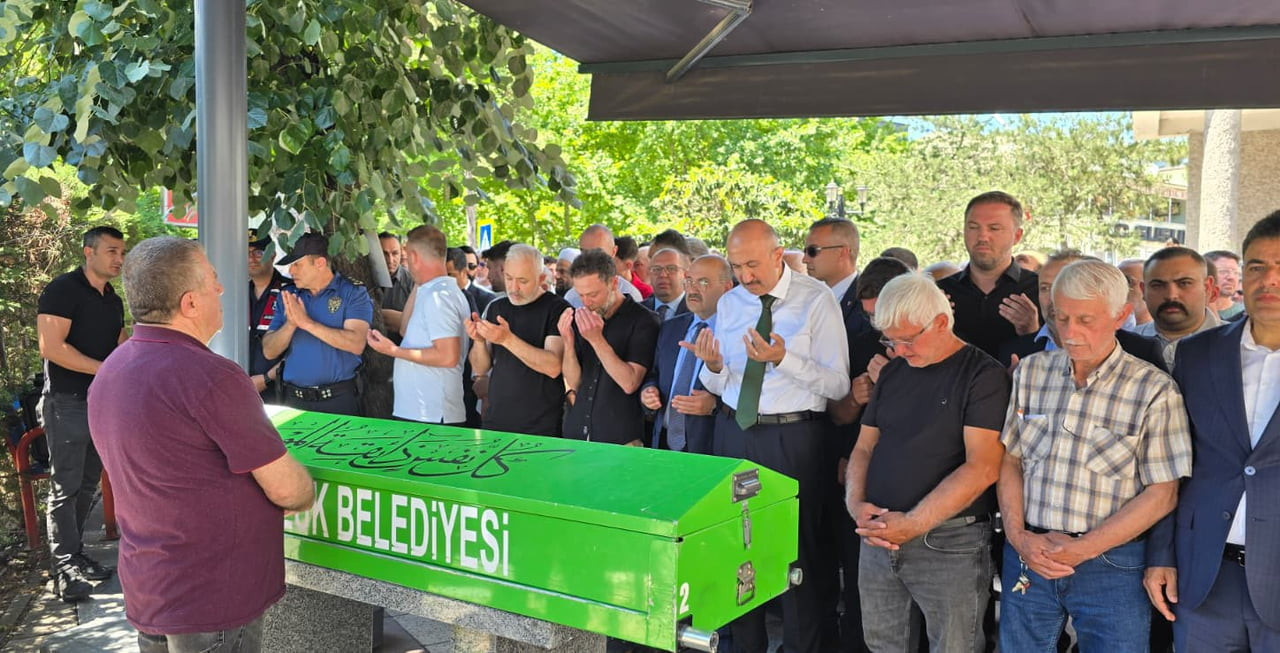 FAHRETTİN ŞENER İÇİN MEMLEKETİ SUSURLUK'TA CENAZE TÖRENİ DÜZENLENDİ