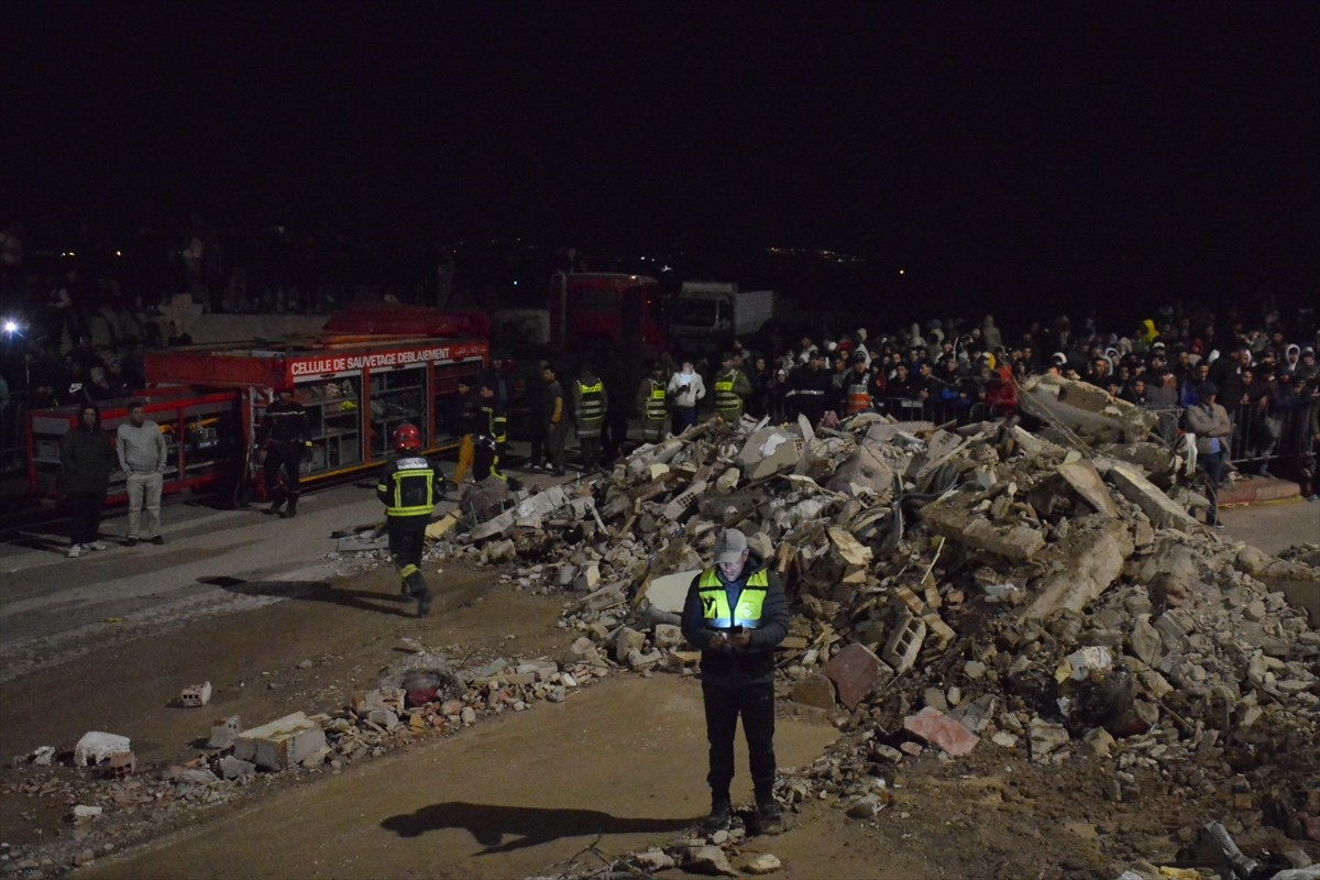 Fas'ın kuzeyindeki Fez kentinde bulunan Mustakbel Mahallesi'nde 8 ailenin ikamet ettiği bitişik...