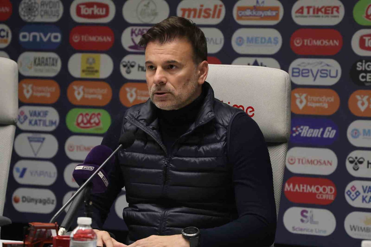 FATİH KARAGÜMRÜK TEKNİK DİREKTÖRÜ ALEKSANDAR STANOJEVİC, "KONYASPOR’U TEBRİK ETMEK İSTİYORUM....