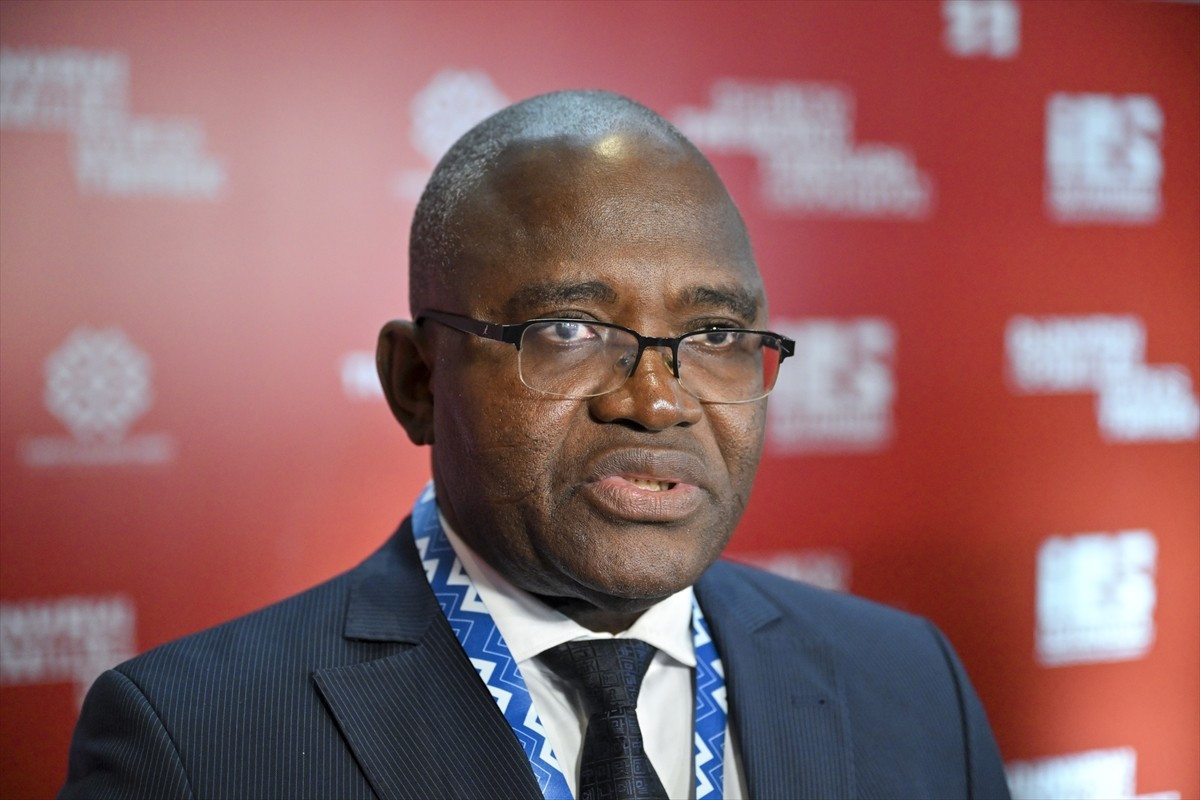 Felix Houphouet-Boigny Üniversitesi Rektörü ve İktisat Profesörü Zie Ballo, AA muhabirine, Fildişi...