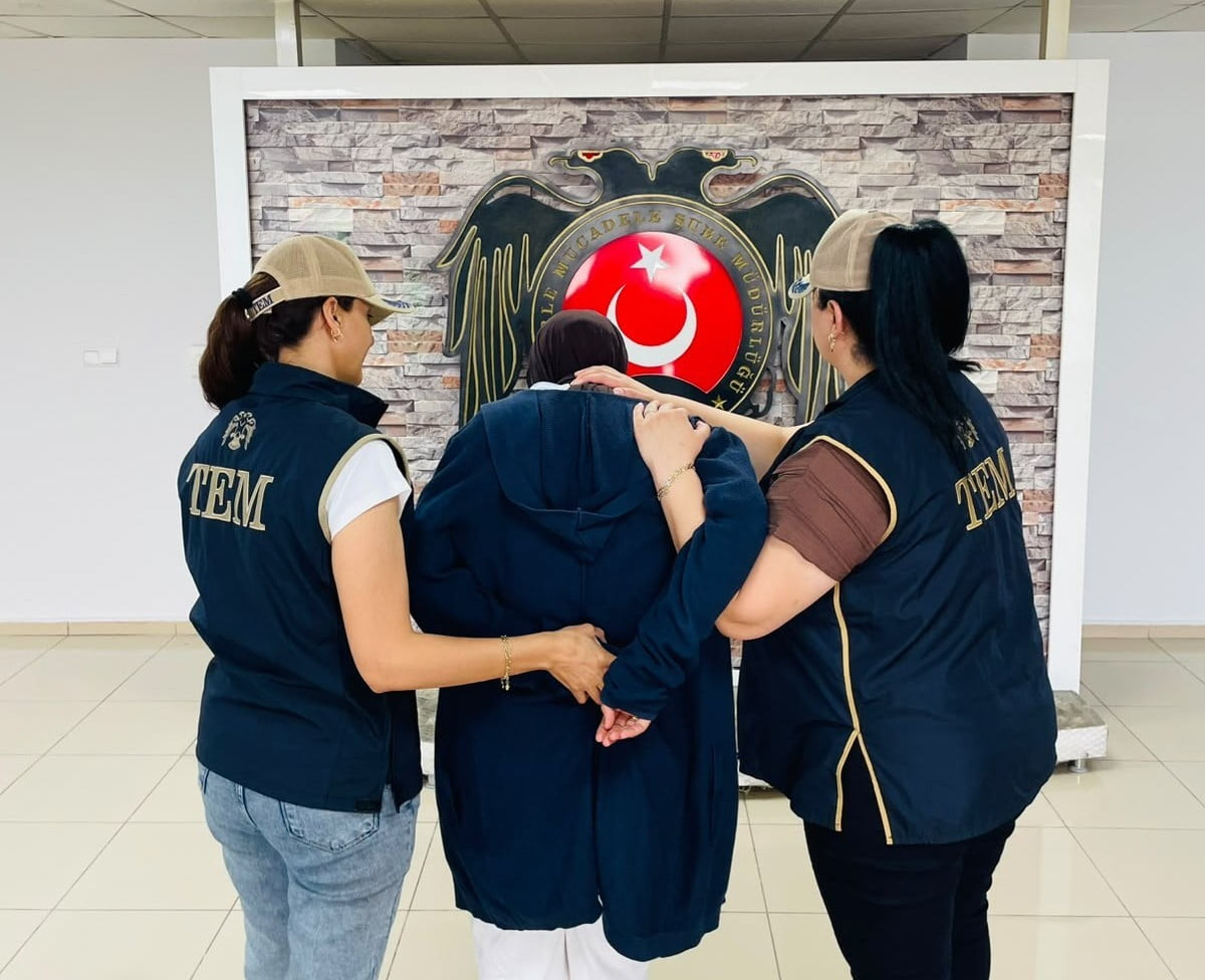 FETÖ HÜKÜMLÜSÜ 3 KİŞİ YAKALANIP CEZAEVİNE GÖNDERİLDİ