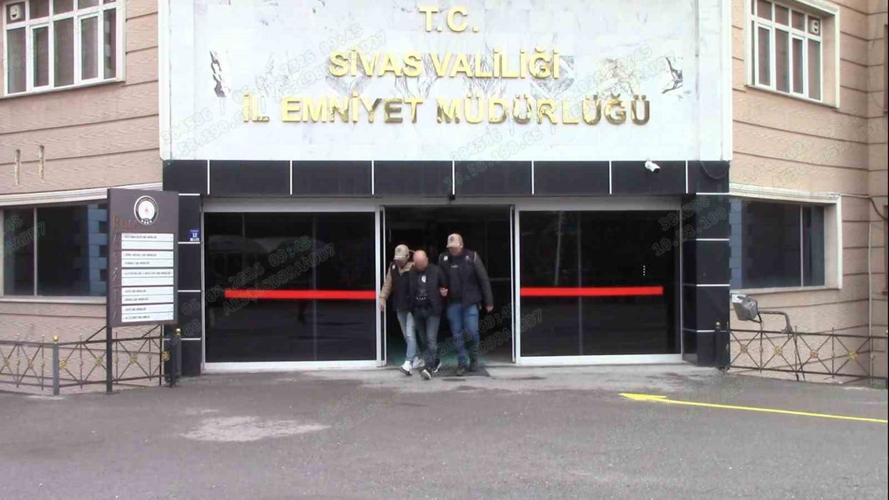 FETÖ ÜYESİ OLMA SUÇUNDAN 6 YIL 3 AY HÜKÜM KARARI BULUNAN ŞAHIS SİVAS’TA YAKALANDI.