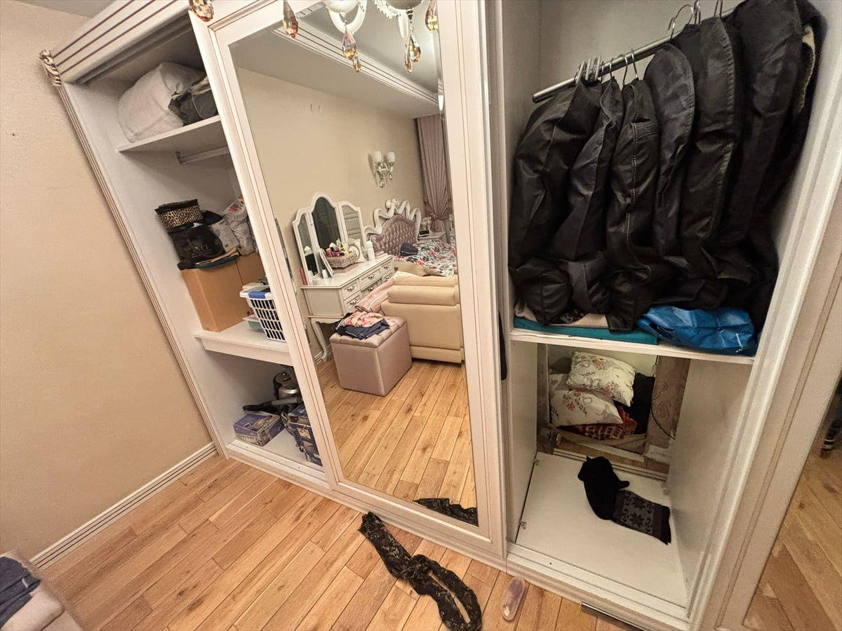 Fetullahçı Terör Örgütü'nün (FETÖ) yargı yapılanmasına yönelik soruşturma kapsamında 10 yıldır...