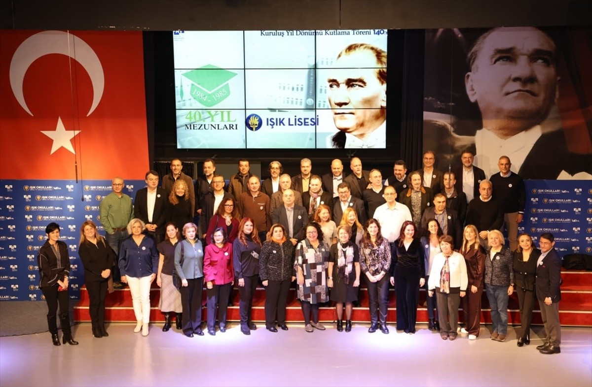 Feyziye Mektepleri Vakfı (FMV) Işık Okulları'nın 140. kuruluş yıl dönümüne özel hazırlanan...