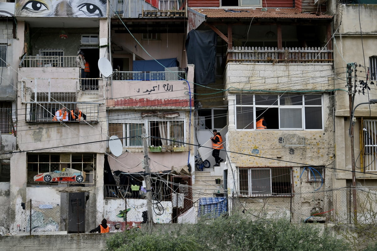 Filistin topraklarını gasbeden İsrailliler, işgal altındaki Doğu Kudüs'ün Silvan beldesinde...